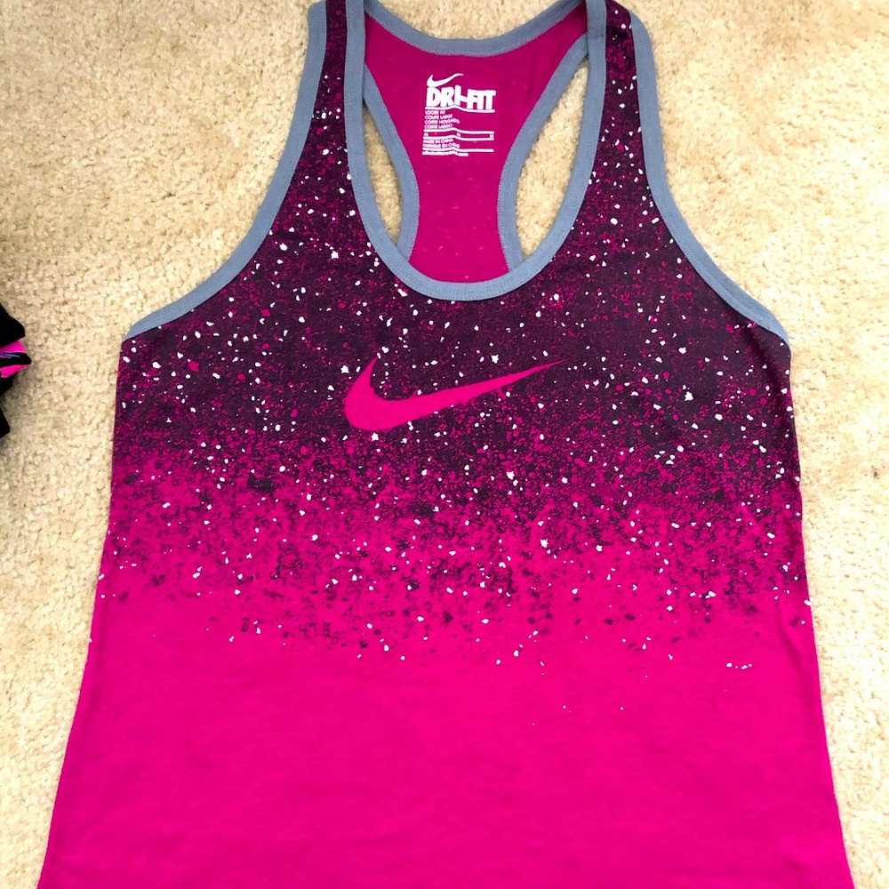 Nike tank